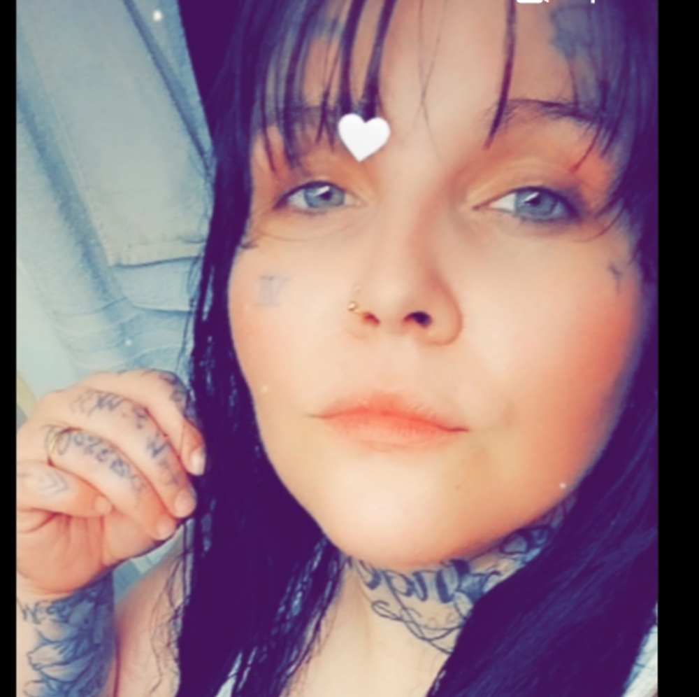 Meet your Posher, Charitie